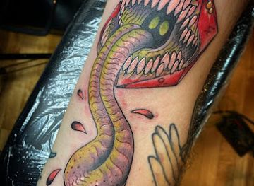 wisconsin/sheboygan/landmark/chicory-root-tattoo-studio