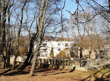 hungary/nyirseg/landmark/buda-nyeki-medieval-hunter-castle-ruin-budapest