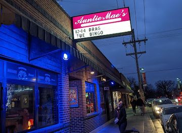 kansas/manhattan/landmark/auntie-mae-s-parlor