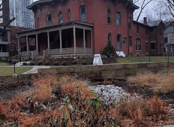 ohio/cleveland/university-circle/landmark/cozad-bates-house
