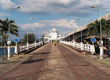 thailand/phuket/landmark/sarasin-bridge