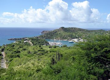 antigua-and-barbuda/saint-philip/landmark/dow-s-hill-interpretation-centre