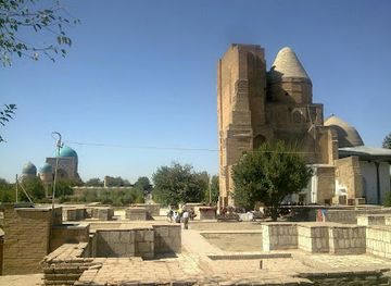 uzbekistan/zarafshan-range/landmark/statue-of-amir-temur