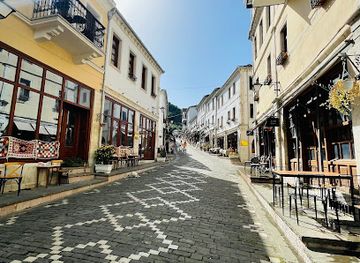 albania/gjirokaster/landmark/old-town