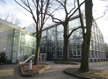 poland/lodz/landmark/palm-house