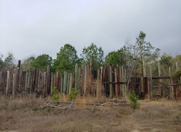 south-carolina/pee-dee/landmark/florence-stockade-visitor-center