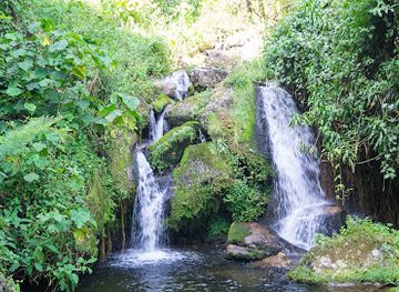 uganda/western-region/landmark/kabarole-tours