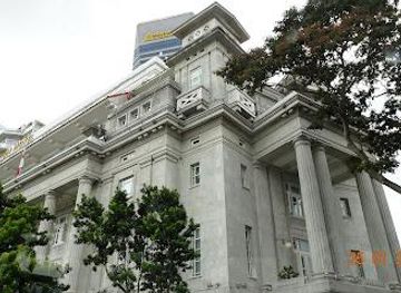 singapore/bugis/landmark/fullerton-building