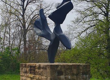 belgium/luxembourg/landmark/50-anniversaire-du-corps-des-volontaires-de-l-armee