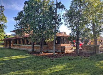 indiana/west-central-indiana/landmark/frank-lloyd-wright-s-allen-house