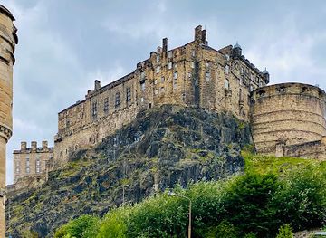 united-kingdom/edinburgh/landmark/flodden-wall