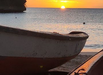 curacao/sint-michiel/landmark/let-lucy-handle-it