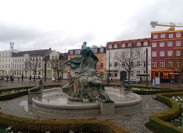 germany/mecklenburg/landmark/brunnen-rettung-aus-seenot