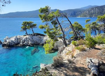 greece/thessaly/landmark/amarandos-cove