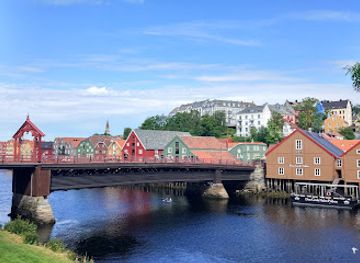 norway/nord-trondelag/landmark/old-town-bridge