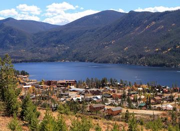 colorado/eastern-plains/landmark/grand-lake