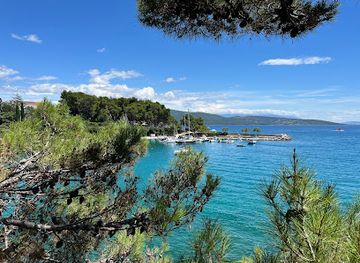 croatia/krk-island/landmark/kamplin-square