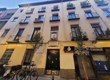 spain/madrid/landmark/casa-miguel-de-cervantes-vivio-y-murio