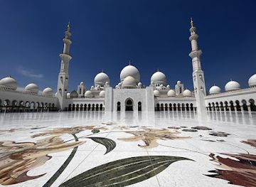 united-arab-emirates/al-batinah-coast/landmark/sheikh-zayed-grand-mosque