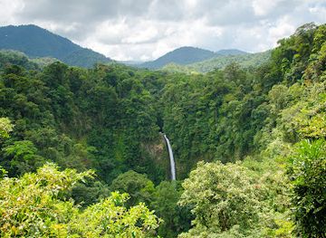 costa-rica/san-carlos/landmark/fortuna-waterfall