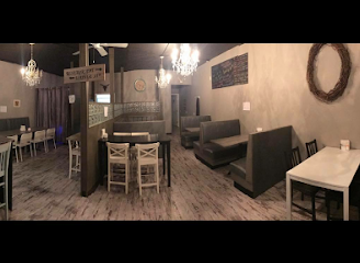 canada/interlake-region/landmark/kahleigh-s-brew-barn