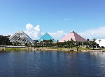 texas/galveston/landmark/moody-gardens
