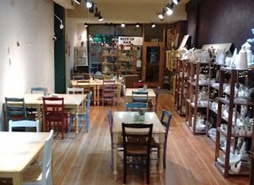 oregon/klamath-falls/landmark/next-of-kiln