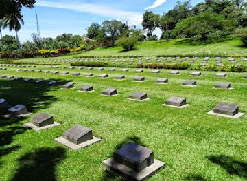 papua-new-guinea/southern-region/landmark/lae-war-cemetery