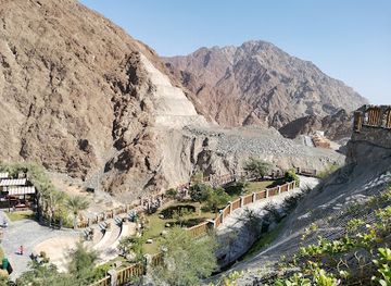 united-arab-emirates/hajar-mountains/landmark/wadi-shees
