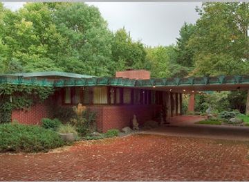 indiana/the-lakes-region/landmark/the-john-and-catherine-christian-house-samara