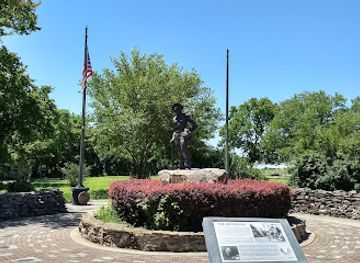 kansas/cross-timbers/landmark/crawford-state-park