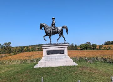 pennsylvania/gettysburg/landmark/gettysburg-battlefield-lee-s-headquarters