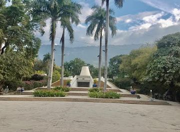 haiti/port-au-prince/delmas/landmark/champ-de-mars