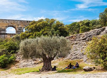 france/cote-des-blancs/landmark/pont-du-gard
