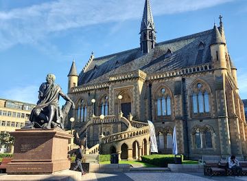 united-kingdom/dundee/landmark/the-mcmanus-dundee-s-art-gallery-museum