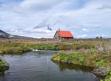 iceland/myvatn-region/landmark/myvatn-tours