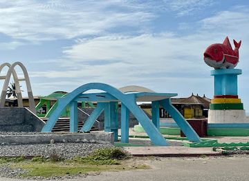 ghana/sekondi-takoradi/landmark/around-the-fish