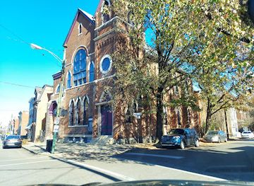 kentucky/covington/landmark/leapin-lizard-gallery