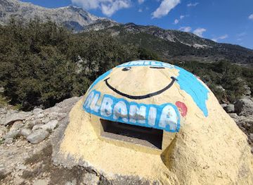 albania/kurbin/landmark/bunker-smile-albania