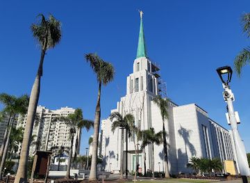 brazil/rio-de-janeiro/landmark/rio-de-janeiro-brazil-temple