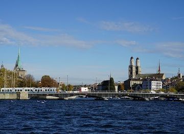switzerland/zurich/landmark/quaibrucke