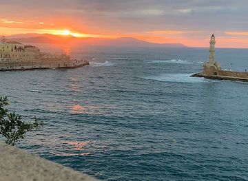 greece/crete/landmark/konaki-seragio