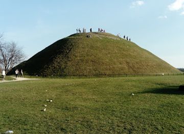 poland/lesser-poland/landmark/krakus-mound