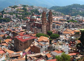 mexico/taxco/landmark/cristo-rey-cristo-monumental
