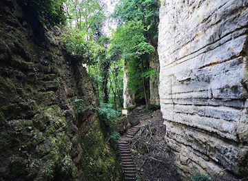 luxembourg/mullerthal/landmark/gorges-du-loup