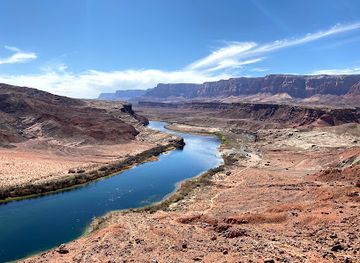 arizona/lake-powell/landmark/lees-ferry