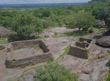 uganda/central-region/landmark/fort-patiko