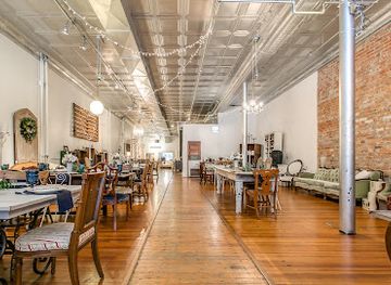 kentucky/newport/landmark/the-turn-event-venue-and-vintage-warehouse