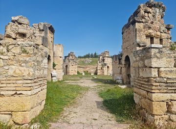 turkiye/pamukkale/landmark/aziz-phlippos-martyrion-u