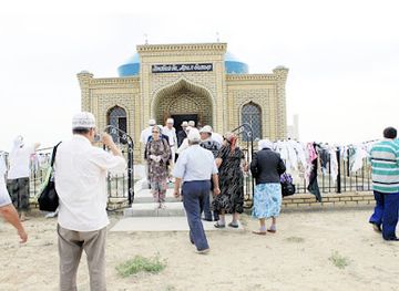 kazakhstan/aral-sea-region/landmark/azhibai-aral